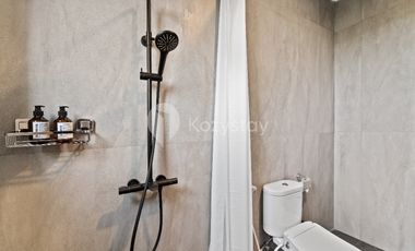 TURUN HARGA Dijual Luxury Villa 4 Lantai View Laut One Gate Sistem di Goa Gong,