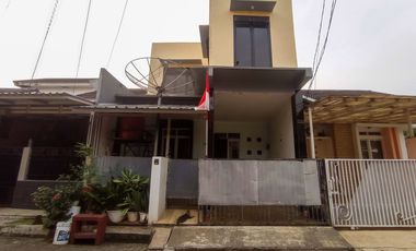 Rumah SHM 2 Lt Siap KPR 9 Mnt ke Mall Paradise Walk Serpong J-24430