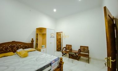 RUMAH EKSLUSIF BERNUANSA ETNIK JAWA MODERN DI BOROBUDUR, MAGELANG