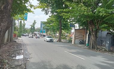 Disewakan Rumah Murah Siap Huni Tanah Luas Dekat Stadion Manahan Solo