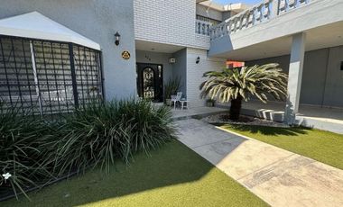 Casa en venta en Las Puentes con terreno excedente en San Nicolás