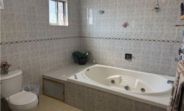 Casa en venta en Las Puentes con terreno excedente en San Nicolás