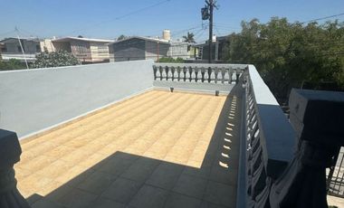 Casa en venta en Las Puentes con terreno excedente en San Nicolás