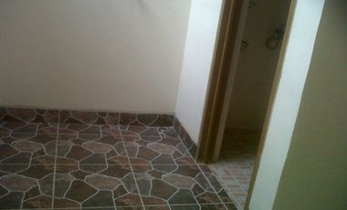 di sewakan rumah di lt 2, bagus dan strategis