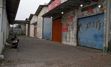 di sewakan gudang di komplek jati asih