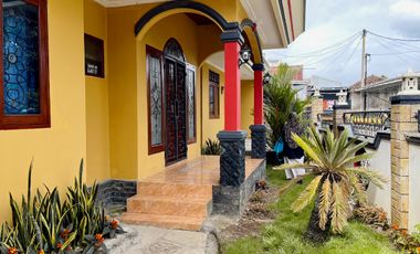 Rumah Bagus Estetik Semi Furnished Luas di Ciwalen Cianjur