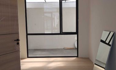 DISEWAKAN Rumah Hook di CENDANA PARC Karawaci