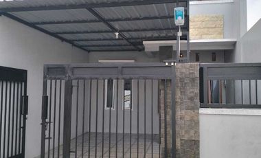 Rumah Baru 2lt Siap Huni Dekat Manahan