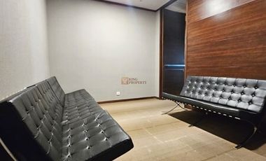 Traffic Tinggi, Disewa Office Space Equity Tower SCBD Interior 221m2