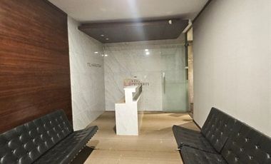 Traffic Tinggi, Disewa Office Space Equity Tower SCBD Interior 221m2