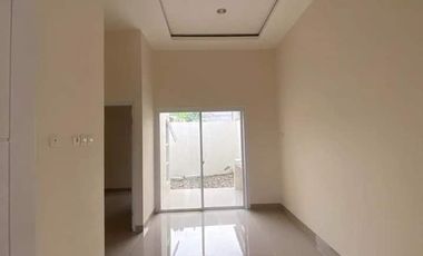Rumah Bagus 3 KT 2 KM Dekat Pusat Pemerintahan Free Design Teristimewa