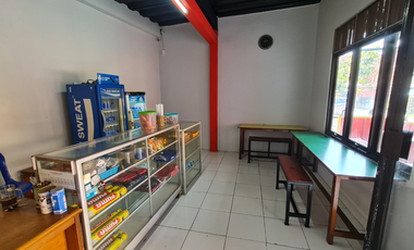 Gelanggang Olahraga Bulutangkis Aktif dan Ramai di Bekasi Timur