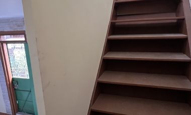 Di Jual Murah Rumah 6x15 1 1/2Lantai di Angke