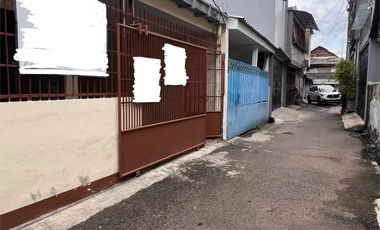 Di Jual Murah Rumah 6x15 1 1/2Lantai di Angke