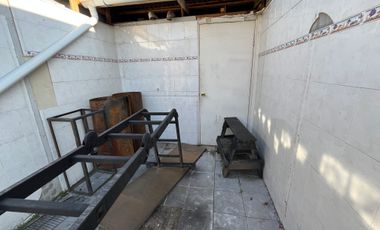 VENTA A 5 MINUTOS METRO QUILIN EMPRESA MACUL 440