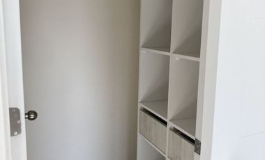 Metro Sta Isabel Depto Mariposa 2D 2B tipo con Estacionamiento y Bodega.