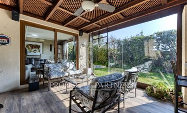 Venta de hermosa y cómoda casa en exclusivo condominio de Peñalolén