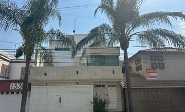 ¡Casa en Venta o Renta! a 5 min de Plaza mayor en Valle del Campestre, LEON, GTO.