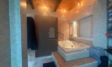 ¡Casa en Venta o Renta! a 5 min de Plaza mayor en Valle del Campestre, LEON, GTO.