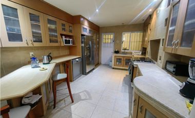 Casa estilo mediterráneo venta Pachuca Real del Valle