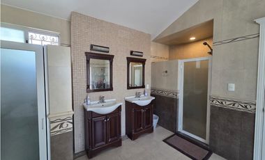 Casa Santa Elena Residencial