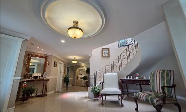 Casa Santa Elena Residencial