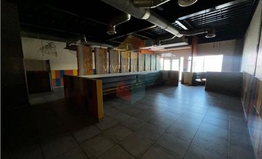 Local comercial 3era Etapa del Rio 200 mts