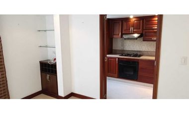 SE ALQUILA APARTAMENTO EN EL SECTOR DE LOS ALPES COD 6917647