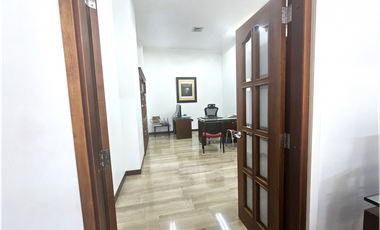 OFICINA O CONSULTORIO EN ARRIENDO, EL PEÑON CALI