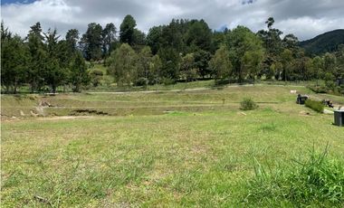 Venta de Lote Unidad Cerrada de Casas en El Retiro Sector Fizebad