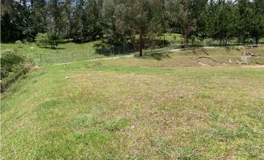 Venta de Lote Unidad Cerrada de Casas en El Retiro Sector Fizebad