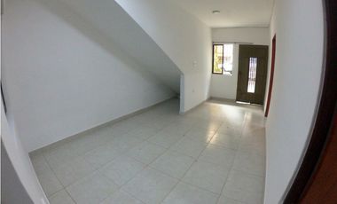 Alquilo Casa en el Barrio La Magnolia, Envigado