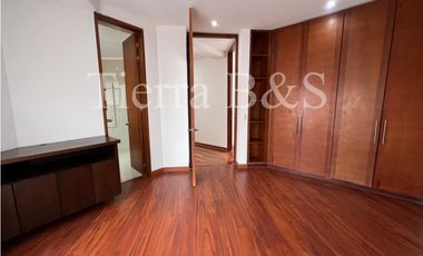 VENTA CASA SAN JOSÉ DE BAVARIA BOGOT $2.700.000.000