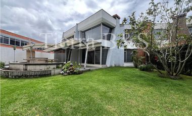 VENTA CASA SAN JOSÉ DE BAVARIA BOGOT $2.700.000.000