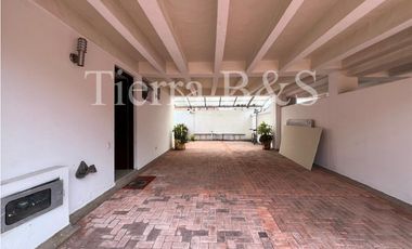 VENTA CASA SAN JOSÉ DE BAVARIA BOGOT $2.700.000.000