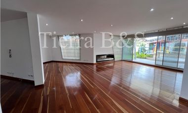 VENTA CASA SAN JOSÉ DE BAVARIA BOGOT $2.700.000.000