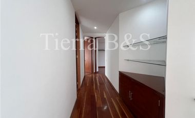 VENTA CASA SAN JOSÉ DE BAVARIA BOGOT $2.700.000.000