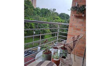 VENDO HERMOSO APARTAMENTO EN SABANETA