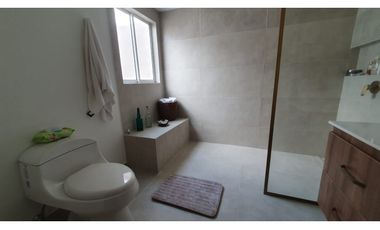 Vendo Casa remodelada en la Mota