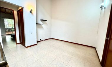 Casa en loma cumbres para la renta amoblada