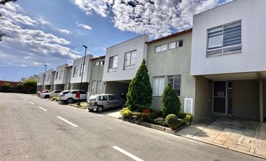 SE VENDE CASA EN CIUDAD COUNTRY JAMUNDI