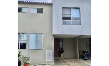 SE VENDE CASA EN CIUDAD COUNTRY JAMUNDI