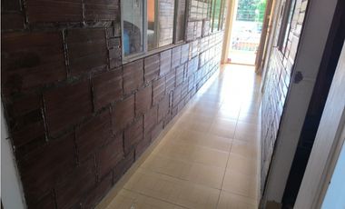 VENDE CASA EN VILLETA