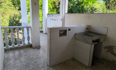 VENDE CASA EN VILLETA