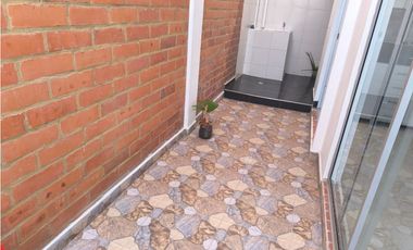 VENDE CASA EN CONJUNTO CERRADO DE VILLETA