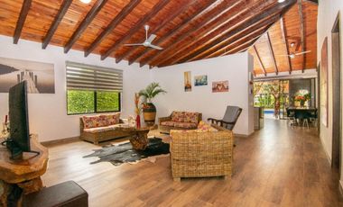 Finca En El Sector Paso De La Torre. Rozo. muy cerca del Aeropuerto