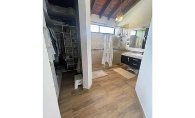 Finca En El Sector Paso De La Torre. Rozo. muy cerca del Aeropuerto