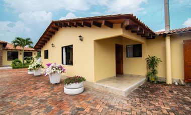 Finca En El Sector Paso De La Torre. Rozo. muy cerca del Aeropuerto