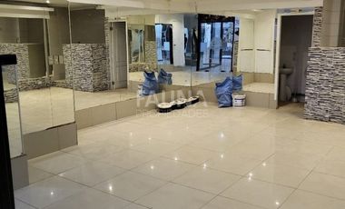 Oportunidad Única: Local Comercial En Huerfanos