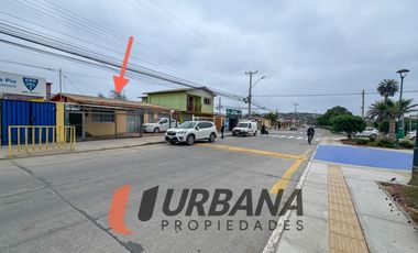 CASA EN AVENIDA PRINCIPAL DE TONGOY